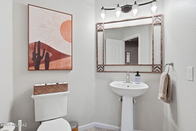 Building Photo - 12884 N Pioneer Way