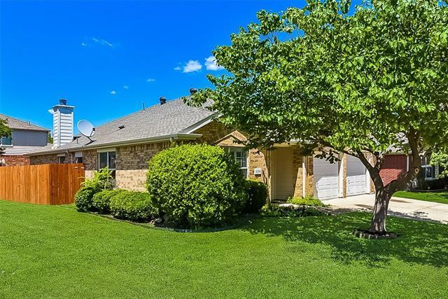 Building Photo - 1206 Periwinkle Dr