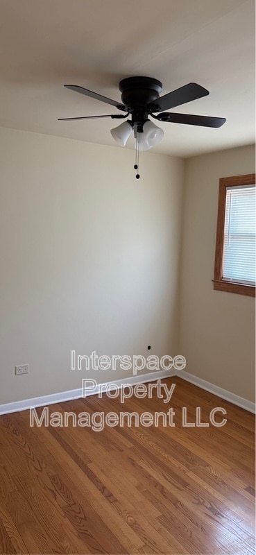 Building Photo - 10124 S Pulaski Rd