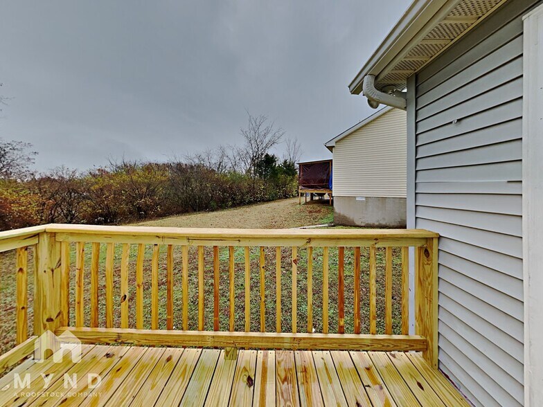 Building Photo - 305 Burlwood Ct