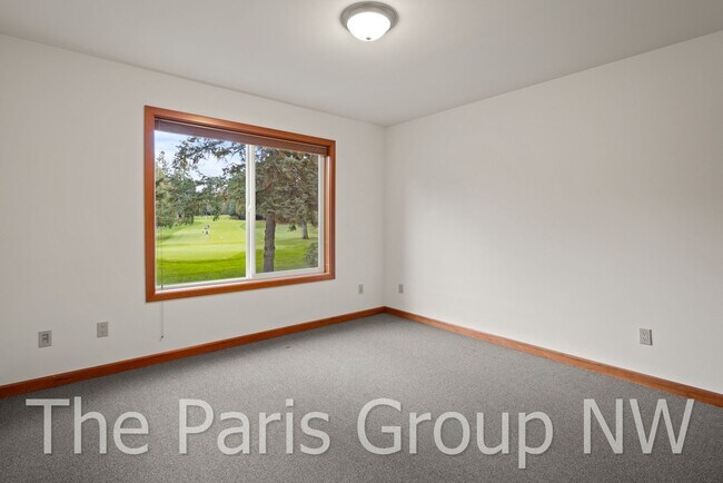 Building Photo - Gorgeous 3,400sf Golf Course Craftsman on ...