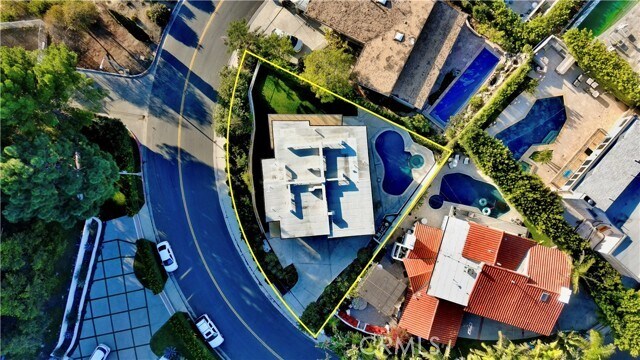 Building Photo - 7811 Electra Dr