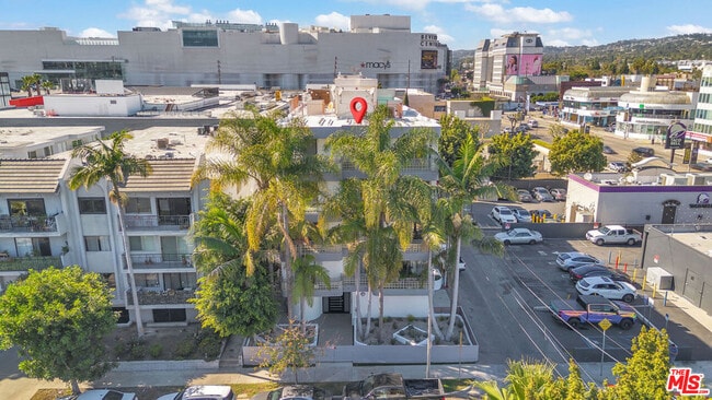 Building Photo - 131 Croft Ave