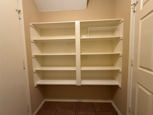 Building Photo - 2623 Marble Manor Ln