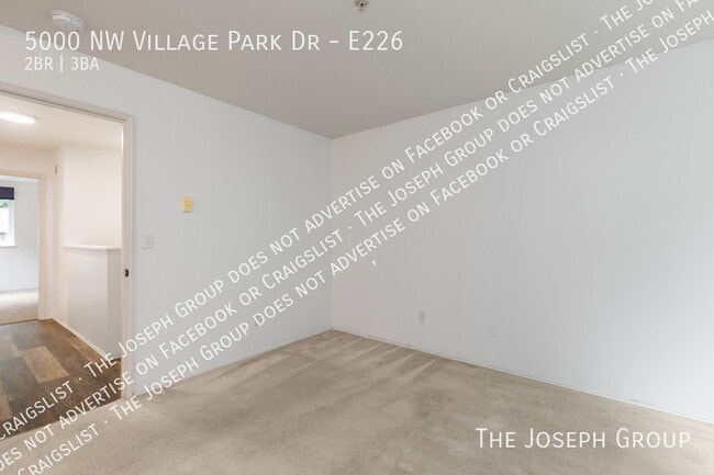 Building Photo - 5000 NW Village Park Dr