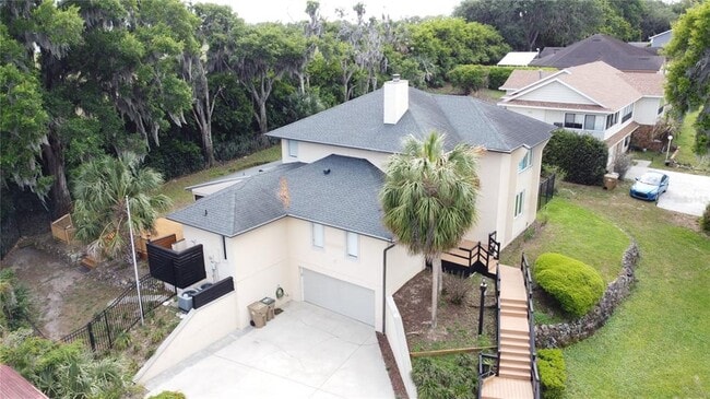 Building Photo - 6846 Lake View Dr