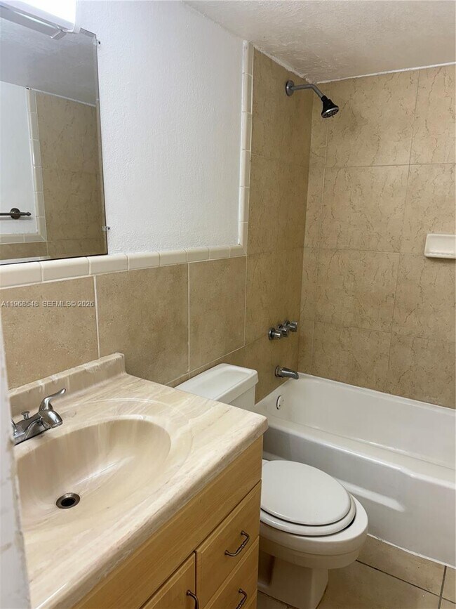 Building Photo - 1800 Sans Souci Blvd