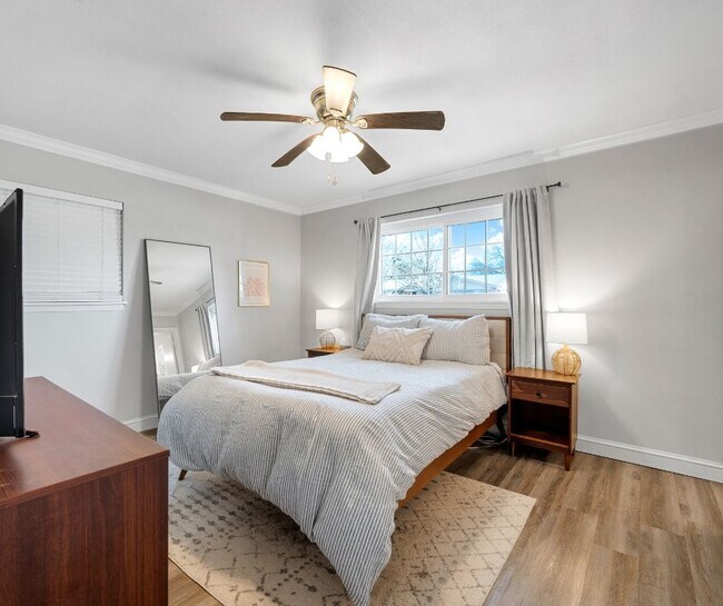 Building Photo - 6319 Wiethorn Dr