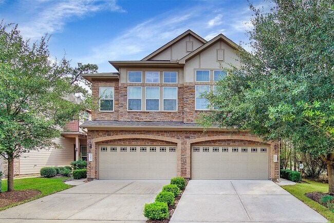Building Photo - 111 Aventura Pl