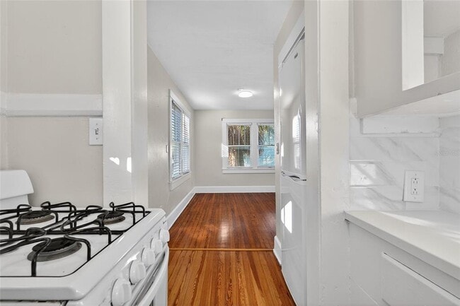 Building Photo - 2905 14th St N