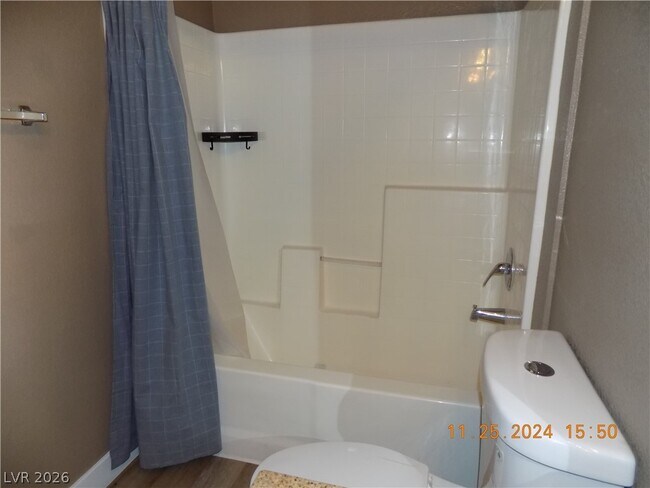 Building Photo - 9975 Peace Way