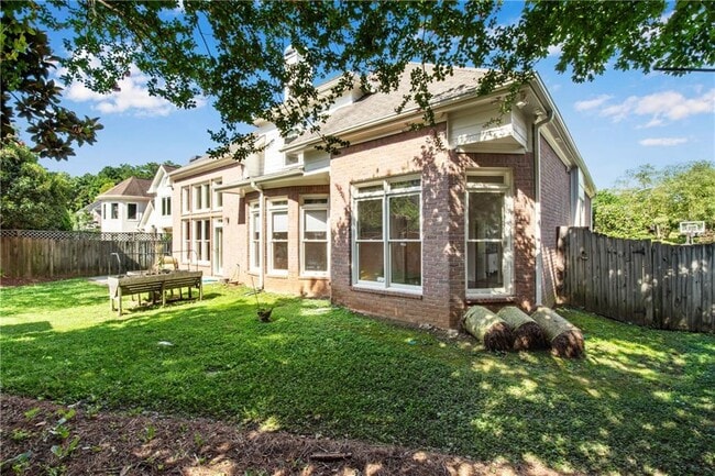 Building Photo - 290 Windsor Gate Cove NE