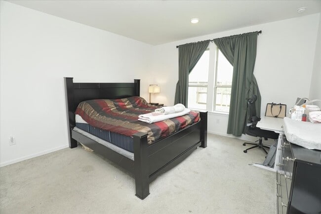 Building Photo - 14463 Cedar Ledge Ln