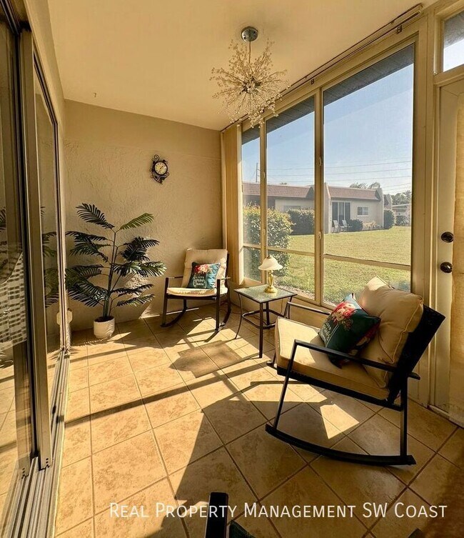 Building Photo - 6300 South Pointe Blvd