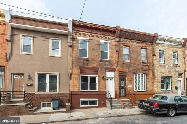 Building Photo - 1250 S Bucknell St