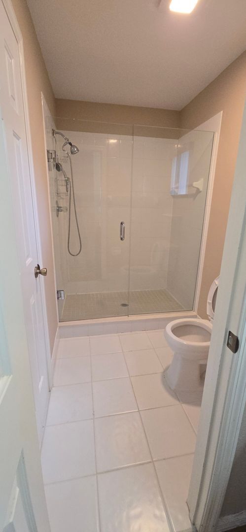 Building Photo - Move-In Ready 2BR/2BA Home with Solar & Bo...