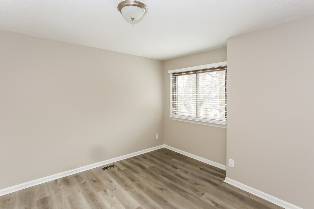 Building Photo - 3125 Windbluff Dr