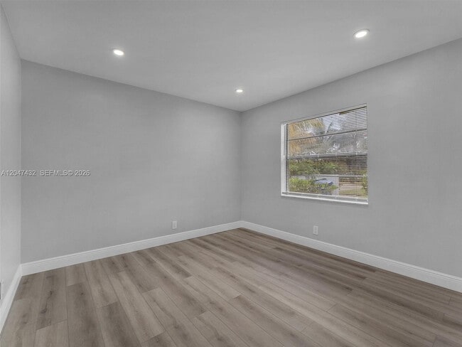 Building Photo - 10373 NW 35th St
