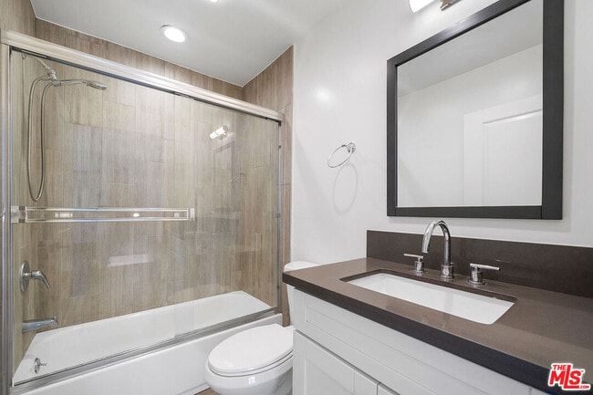 Building Photo - 14228 Sylvan St