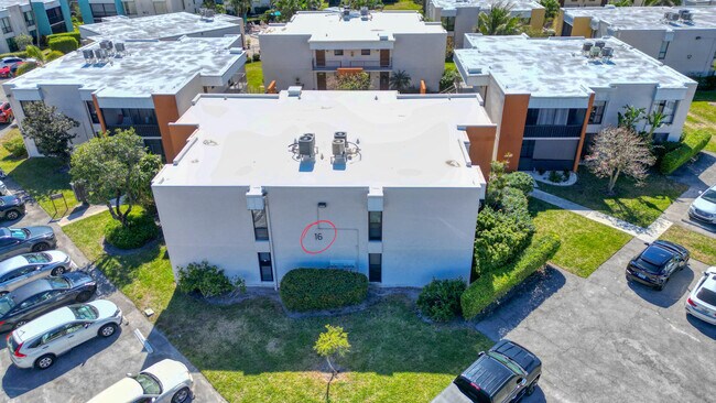 Building Photo - 516 Osprey Dr