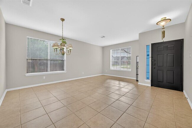 Building Photo - 21515 White Falls Ln