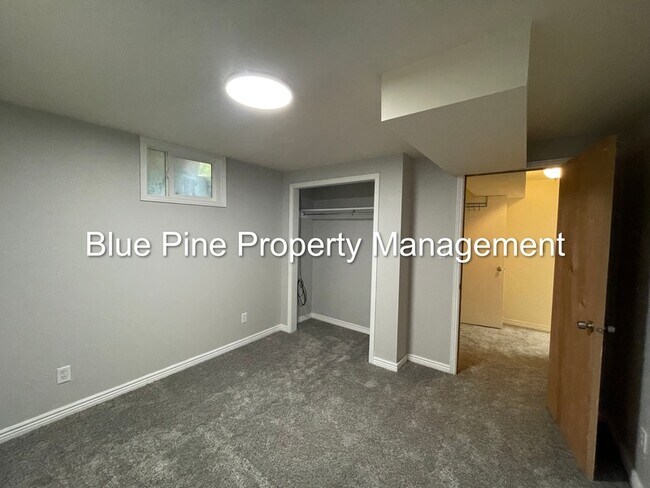 Building Photo - 505 Sykes Dr