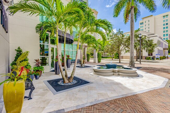 Building Photo - 600 S Dixie Hwy