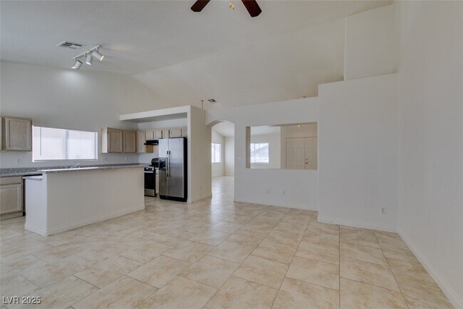 Building Photo - 2510 Roaring Lion Ave