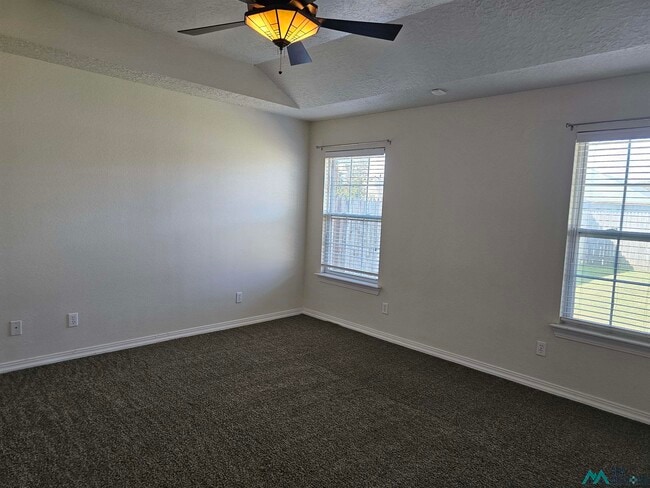 Building Photo - 108 Limestone