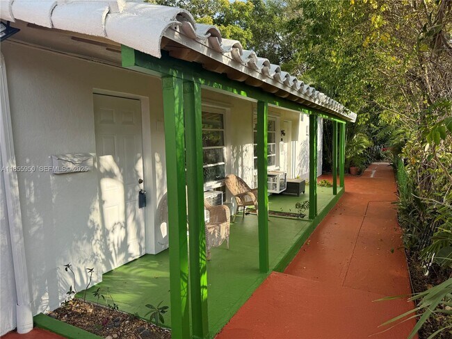 Building Photo - 2023 Taylor St