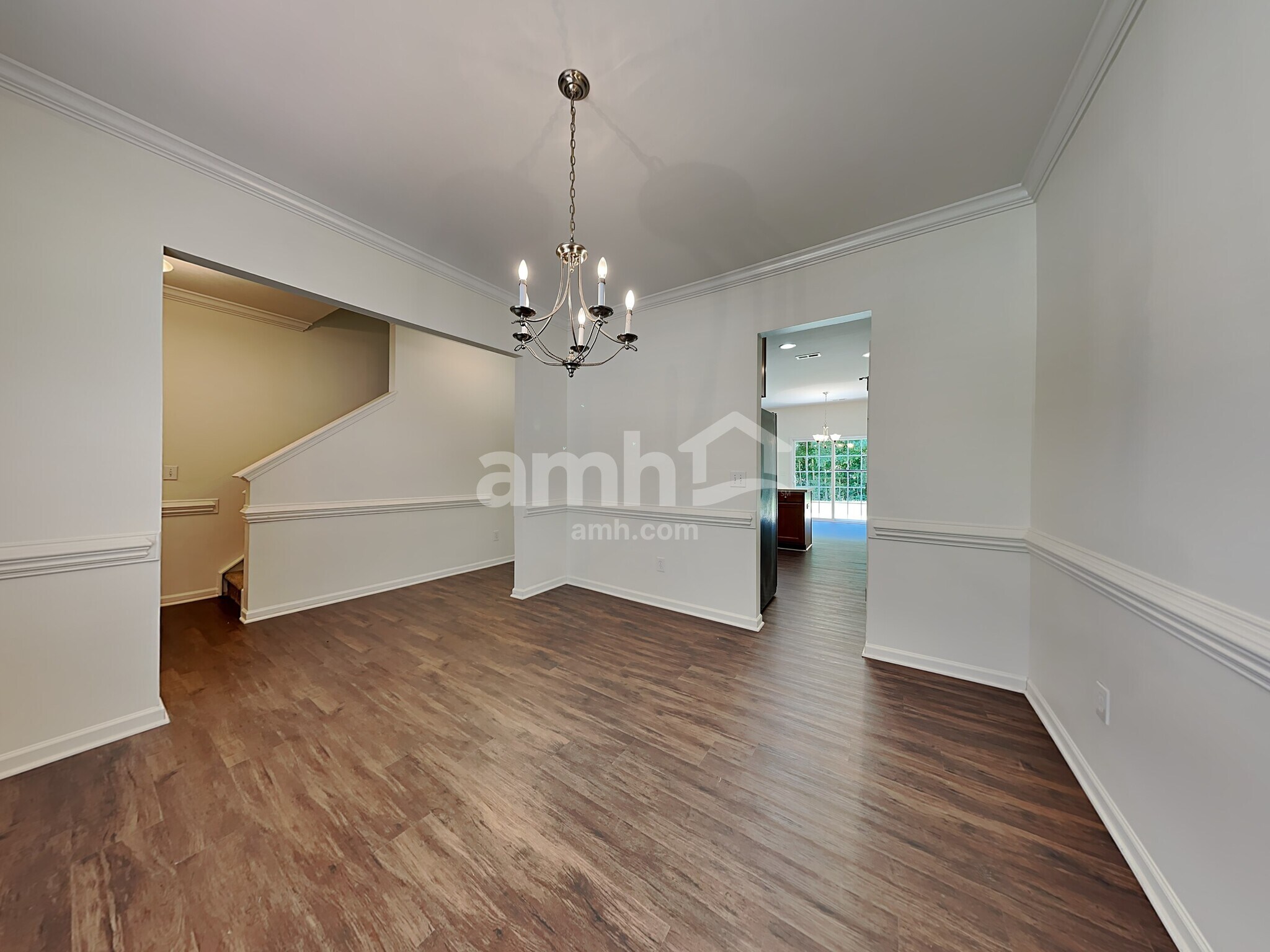 Building Photo - 4095 Shadetree Dr