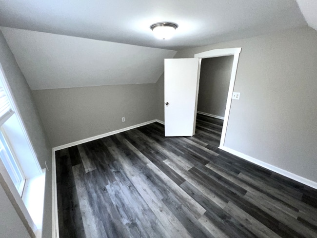 Building Photo - 11615 S Harvard Ave