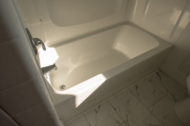 Building Photo - 3668-3674 Karwin Dr