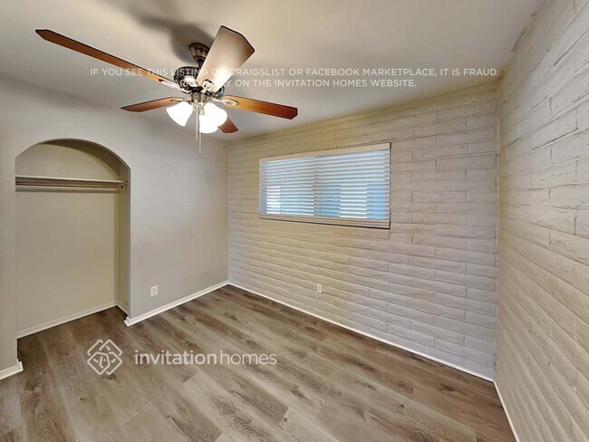 Building Photo - 14820 N 32nd Dr