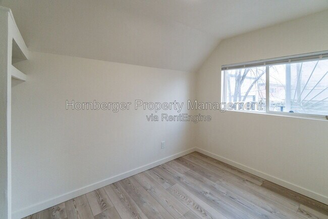 Building Photo - 227 E Ermina Ave