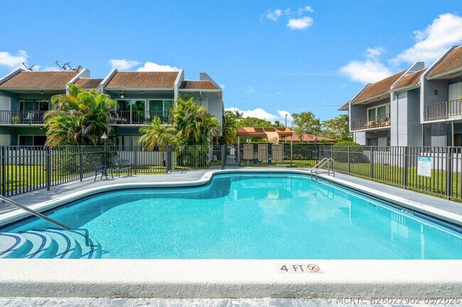 Building Photo - 9227 SW 87th Ave