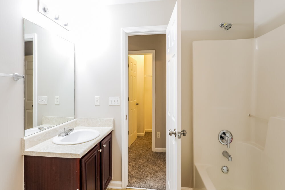 Building Photo - 1113 Watercourse Way