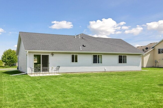 Building Photo - 3 Bedroom 2 Bath Luxury Home in Montgomery