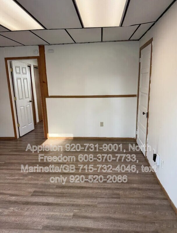 Building Photo - S7559 US-12