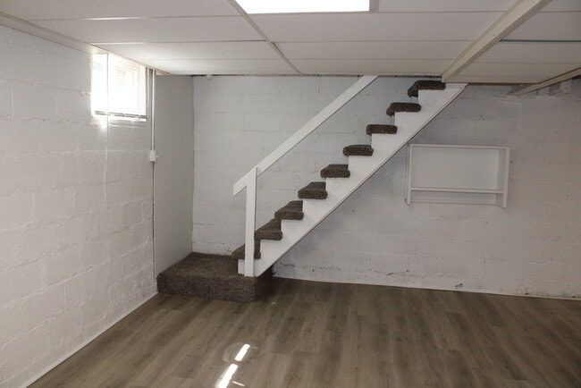 Building Photo - 3bed 2 bath in KCK off Turner and I-635