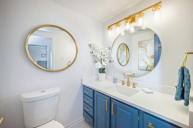 Building Photo - 3308 Parliament Cove