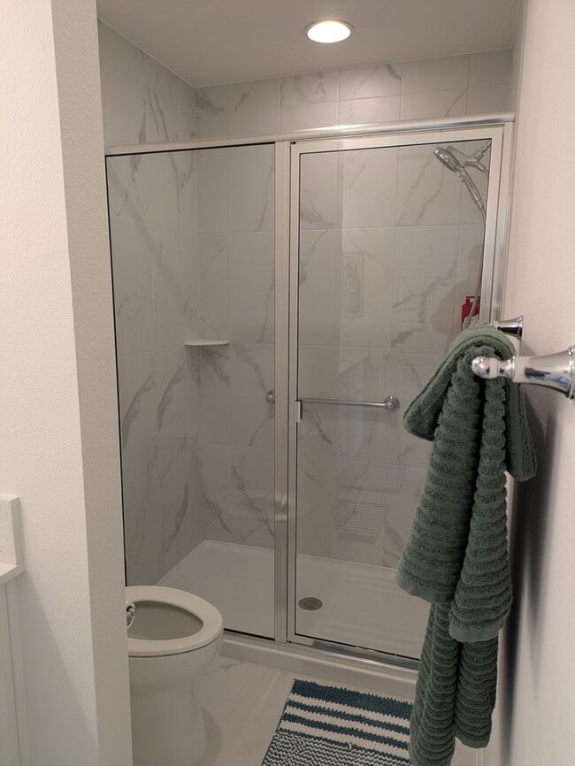 Building Photo - 6684 Edenfield Run