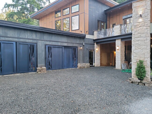 Building Photo - 4549 125th Ave SE
