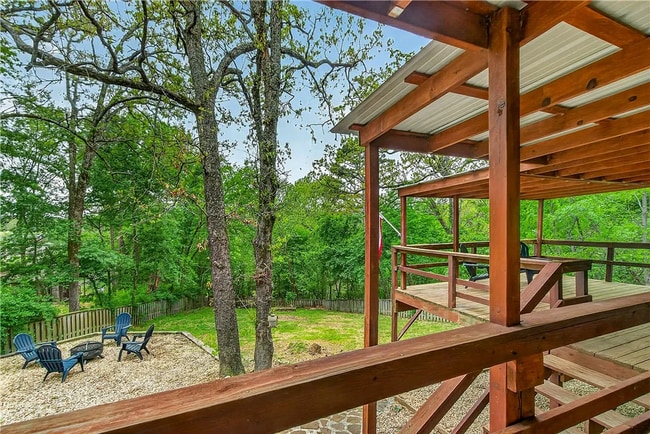 Building Photo - 8517 Spruce Dr