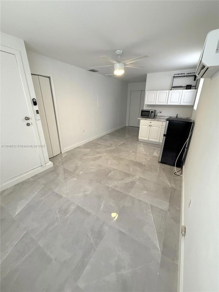 Building Photo - 624 Westward Dr