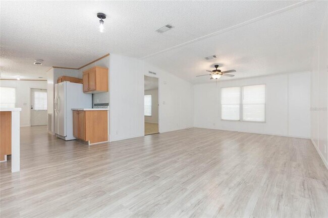 Building Photo - 14130 Bowie Rd