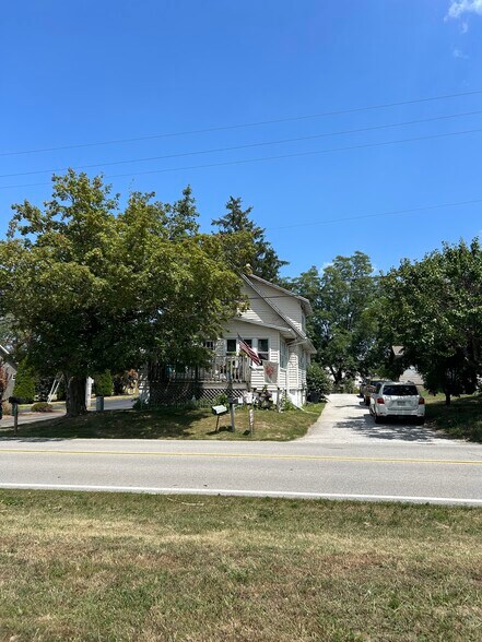 Building Photo - 1435 Troupe Rd