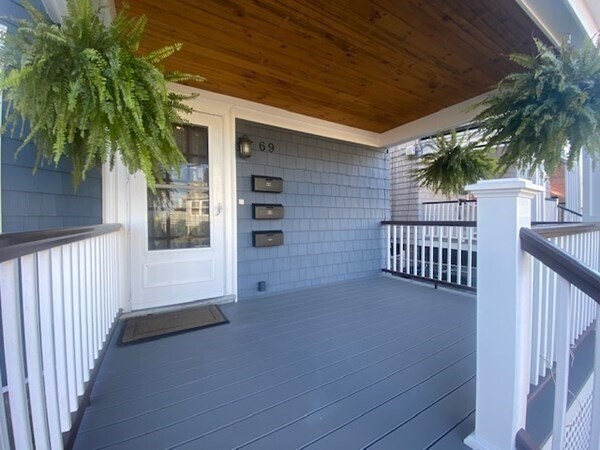 Building Photo - 69 Beaumont St