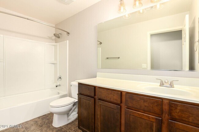 Building Photo - 21051 W Wycliff Dr