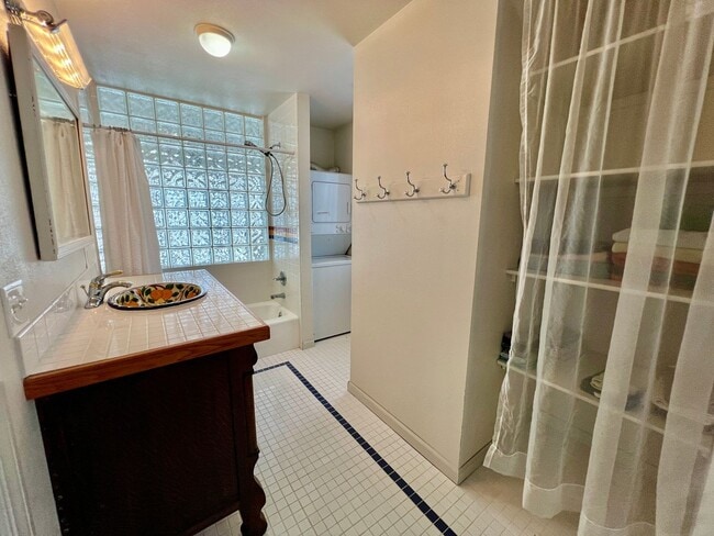 Building Photo - Rural Home for Rent in the Country